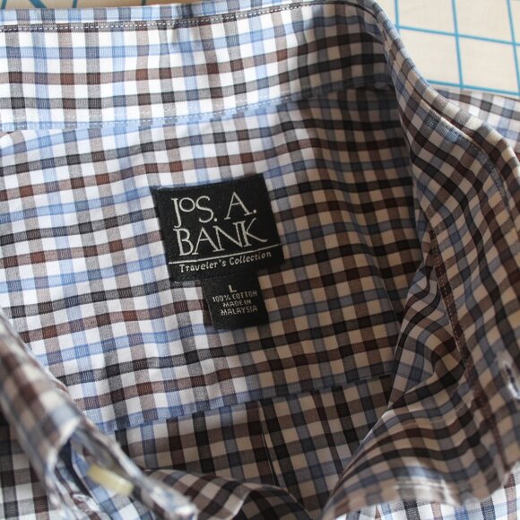 Jos. A. Bank Travelers Collection Cotton Shirt Size L Like New - Picture 4 of 5